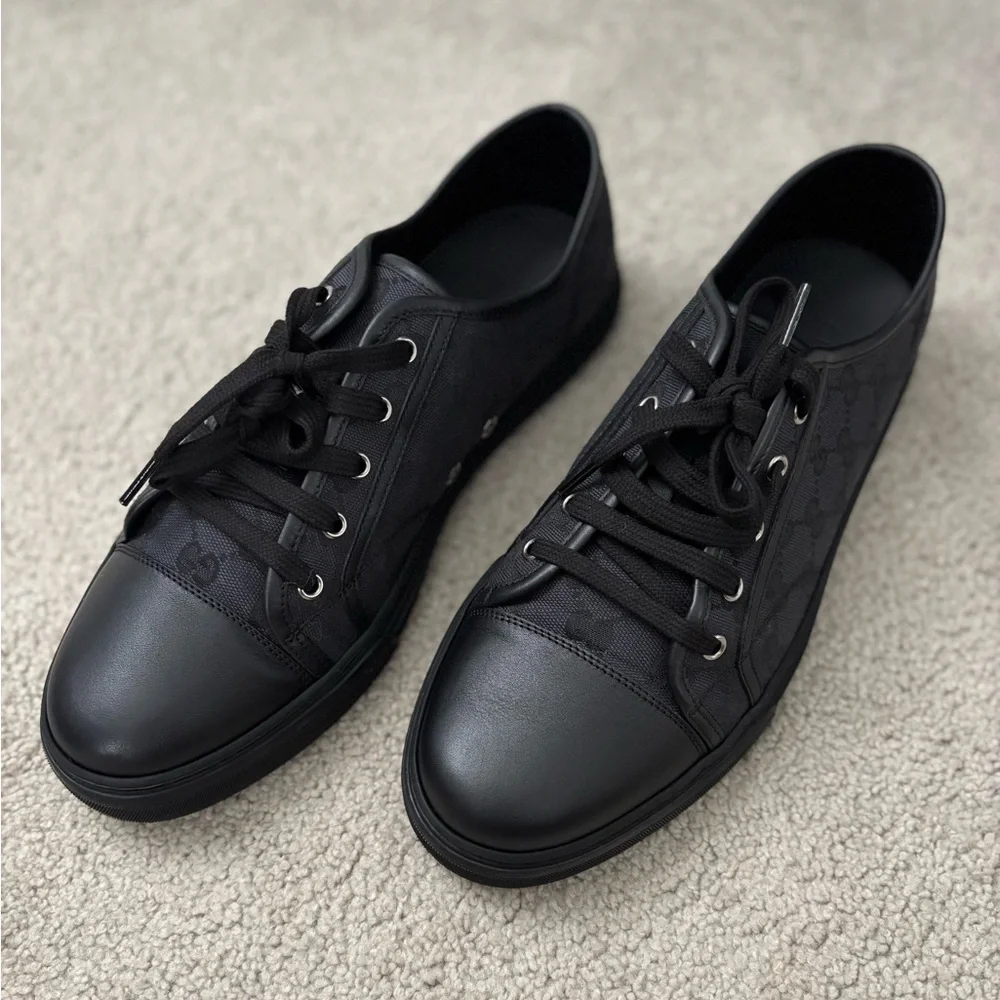 Men’s Gucci Original GG Miro Soft Canvas Sneaker - Picture 5 of 11